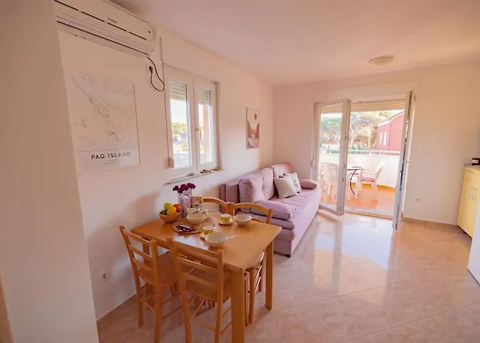 Appartement Vito Povljana
