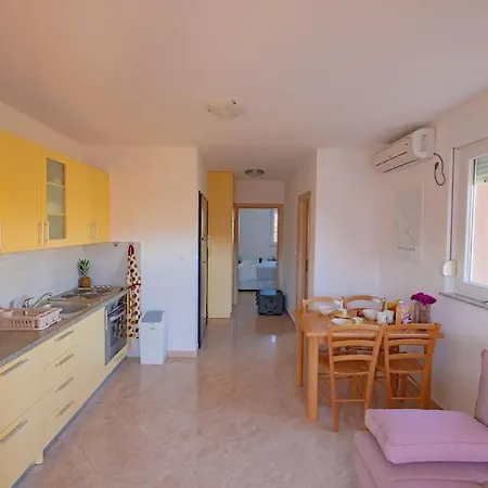 Vito * Povljana
